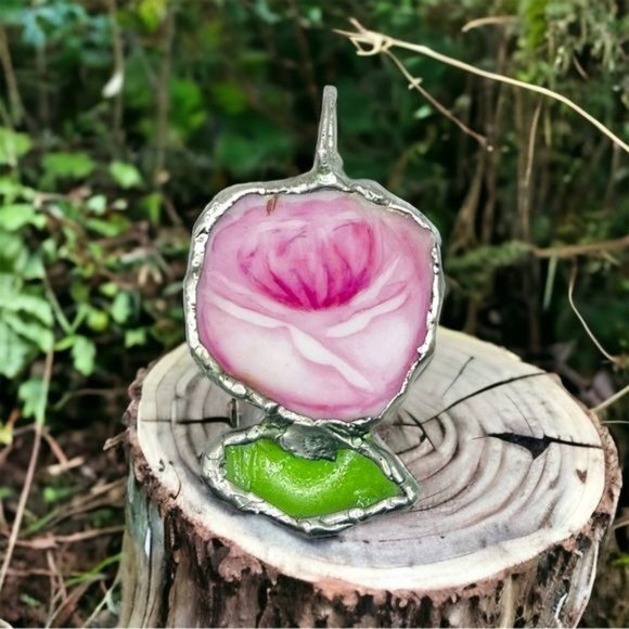 English Bone China & Sea Glass artisan pendant from Fragments of a Vintage Plate - Picture 2 of 6